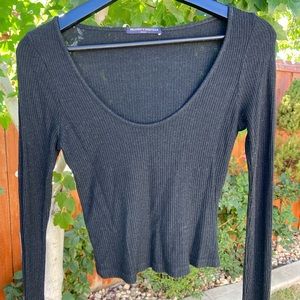 Black brandy Melville crop sweater top.